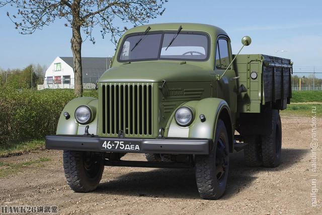 国庆节说说"雷锋车"嘎斯-51苏联产量最大的卡车 跃进130的原型