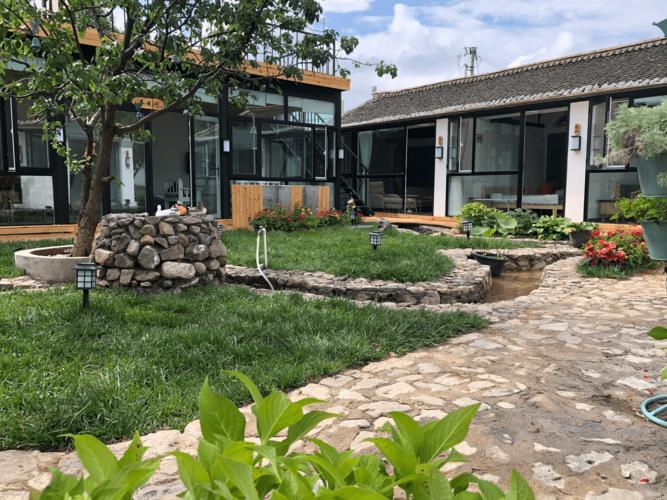 延庆一农村院子在房顶做了个平台,在房顶看可以看2022年的冬奥会