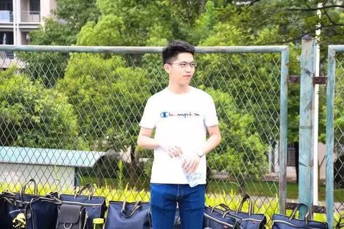 经管榜样,青春领航|"十佳大学生"朱熠晟学长专访