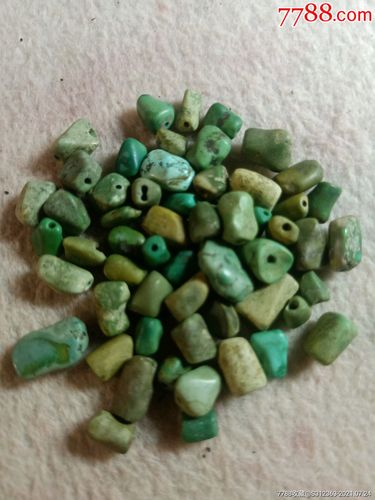 店内编号:0002 品种: 绿松石-绿松石 属性: 年代不详,黄绿色
