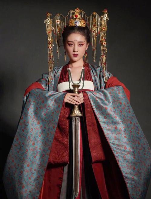 范冰冰媚娘妆,热巴凤九妆,颖宝妖神妆,都输给了最美"孟婆妆"