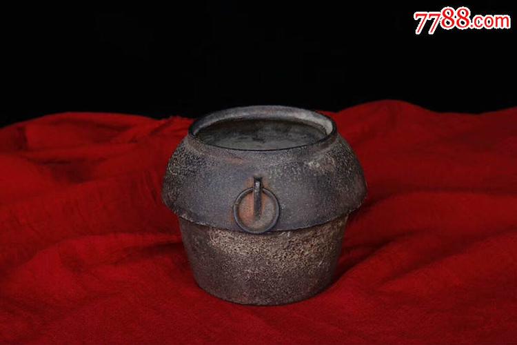 古代的老铁罐