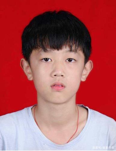 吉安初一男生失联穿白色短袖黑色长裤高1米65家属急寻