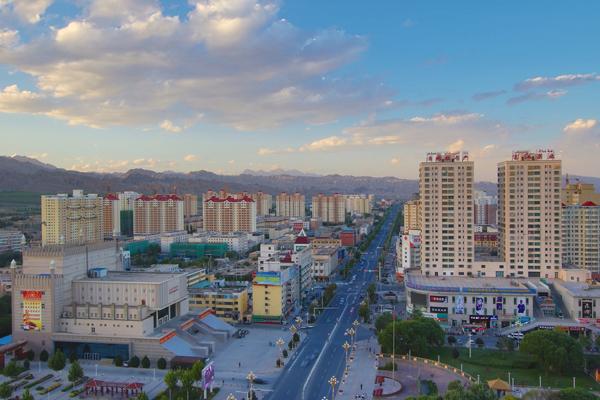 美丽的阿图什市-慕士塔格网-克州党建网