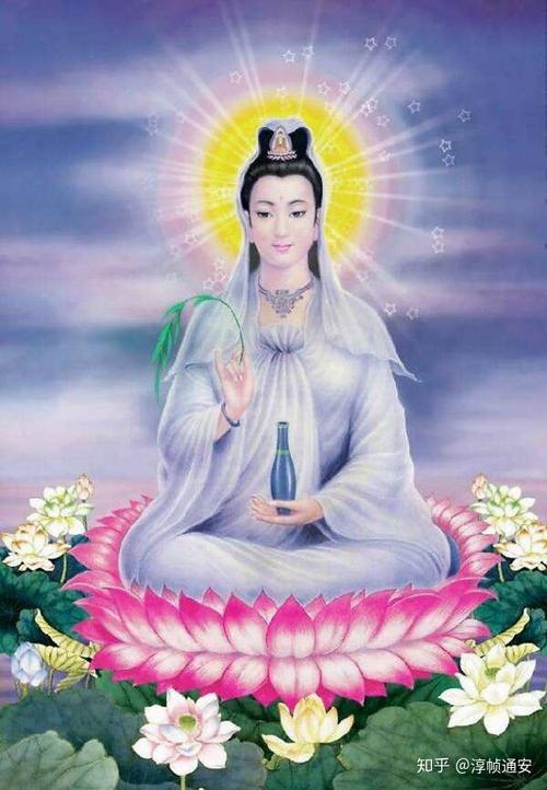 观音菩萨为什么要坐在莲花上?表达了一种怎样的境界?