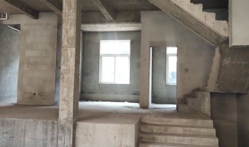 丰县城南 张梨园别墅 7室3厅3卫 357.86平米