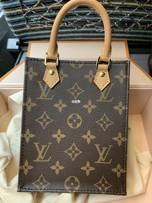 tote包 , 小风琴包_风琴包_路易威登怎么样_托特包_口红_lv风琴包mini