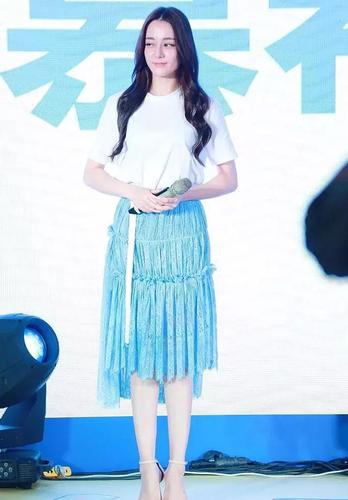 迪丽热巴
