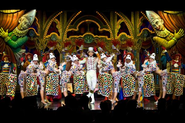moulin rouge:法国蒙马特红磨坊的诱惑