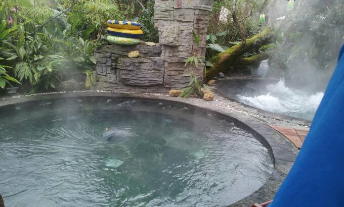 都匀斗蓬山温泉