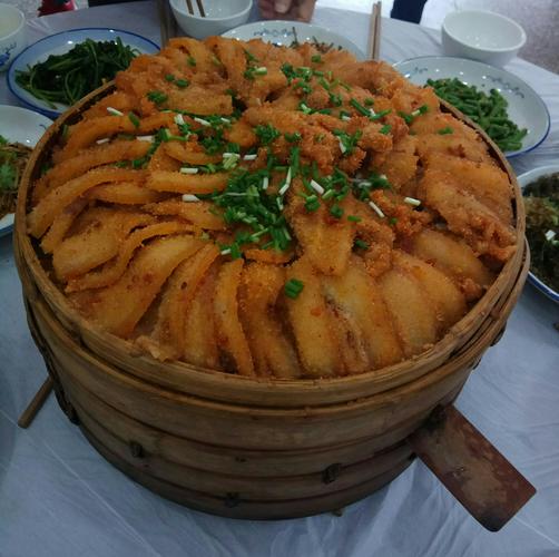 赤水美食蒸笼炸