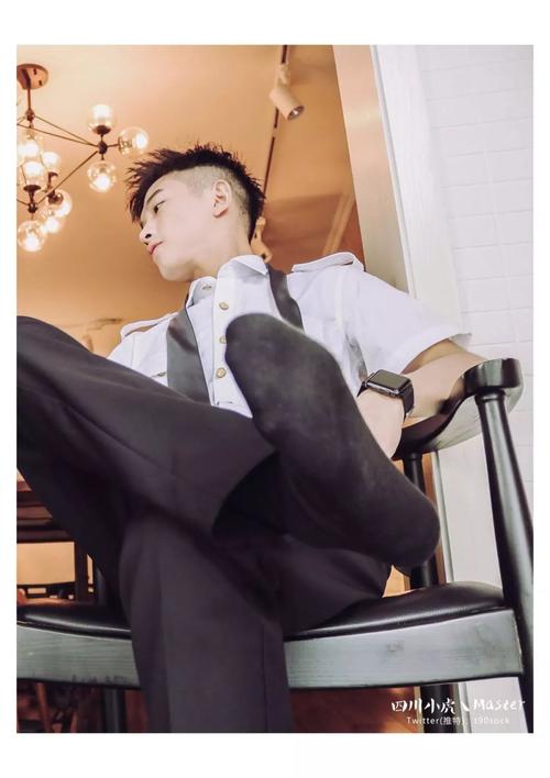四川小虎最新写真,禁欲系男友的诱惑