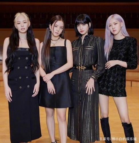 blackpink全员美貌来袭,漂亮姐姐们一起走花路吧!