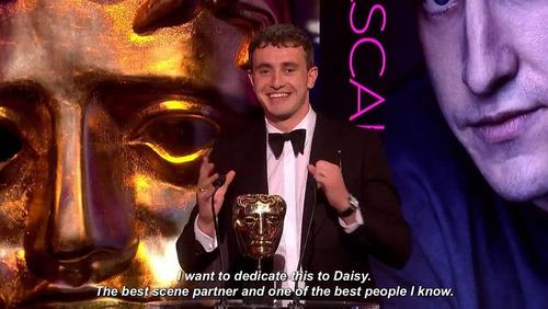 normalpeople男主保罗麦斯卡拿到了batfa最佳男主角