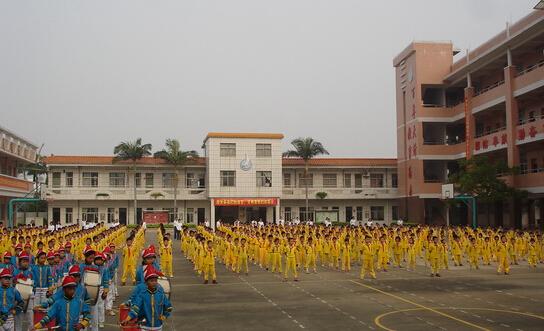 珠海斗门区白蕉镇东湖小学英语老师