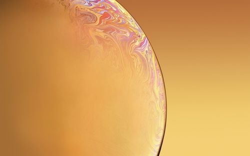 bg41-apple-iphone-xs-space-official-art-yellow-bubble