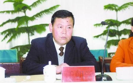 干纪检工作就得做"包公"淅川县纪委副书记任朝学突发心脏病去世,省