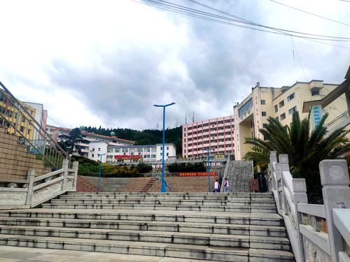 个旧市第一职业高级中学第二天精彩花絮
