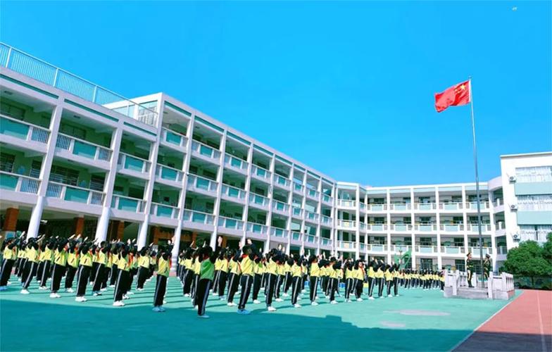 上饶市逸夫小学荣获全国文明校园称号