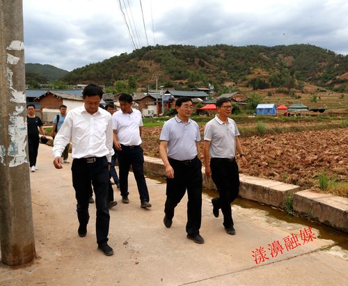 省乡村振兴局调研组到漾濞调研521地震抗震救灾和灾后恢复重建工作