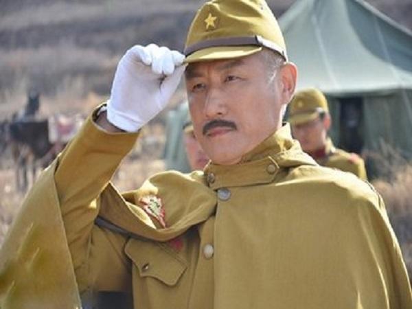 丑陋气质永存二战日本陆军制服三次变迁模仿的德国