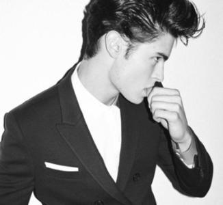 qq头像男纹身抽烟头像个性网