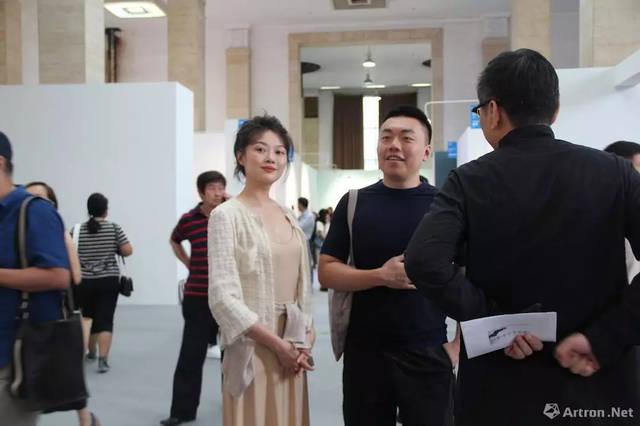 首届北京当代开幕 本土化与策展性能否调动艺博会市场