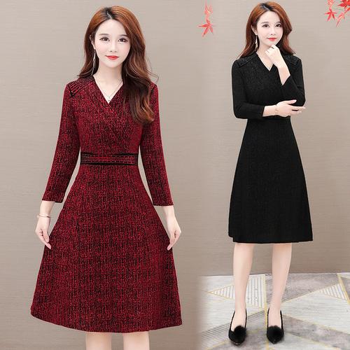 唯品会特卖专柜正品折扣店女装清仓秋季气质高档大牌显瘦连衣裙