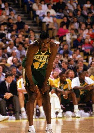 《nba人物纪录片 雨人——肖恩·坎普》(nba shawn kemp - the reign