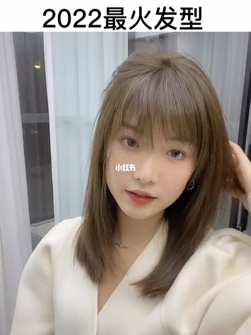 2022最火初恋头少女发型锁骨发修饰脸型代表发型 时尚