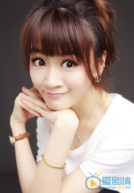 淑女涩男vivian是谁演的 vivian扮演者张钟仪资料