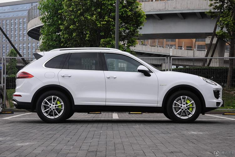 卡宴 2015款 cayenne s e-hy.