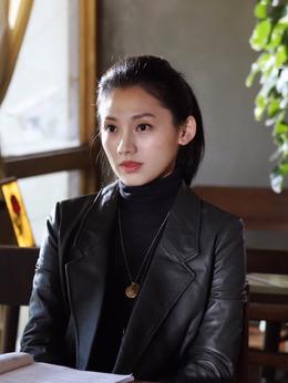 《阳光之下》演员