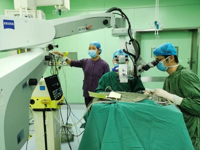 在麻醉科陆文英副主任的全程管控下,我竭尽全力用最快的速度完成了