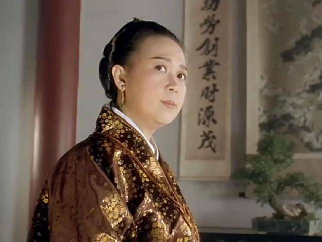 周星驰御用配角嫁穷司机 被儿子当成提款机