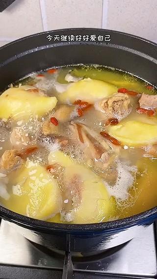 summer小羲的榴莲煲鸡