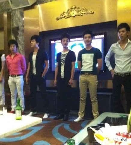 视角:夜场男模公关的心酸 公关男的内心独白