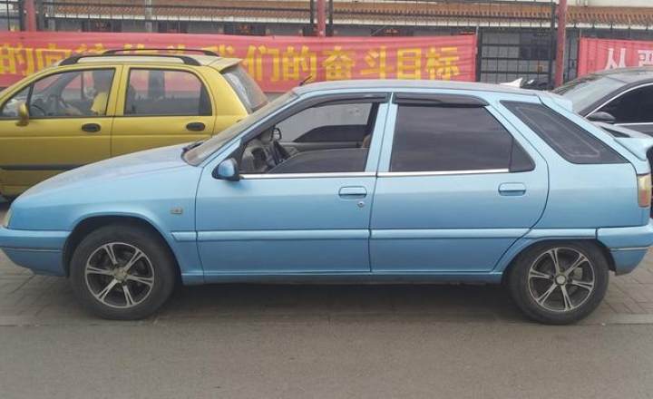 雪铁龙-富康 2005款 1.6l 手动16v(改装天然气)