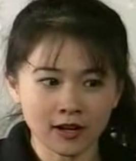 有没有觉得刑事侦缉档案中演张小柔的黄悦和蔡妍很像呢