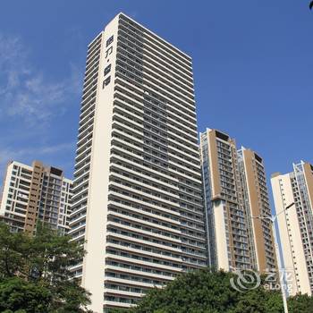 珠海邂逅阳光酒店式公寓酒店外观