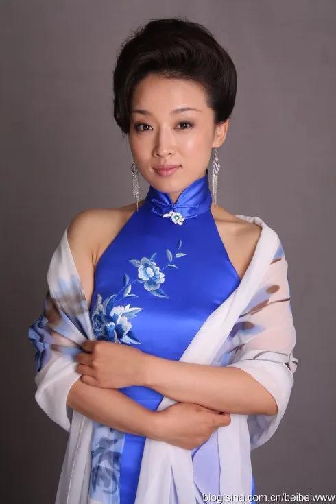 张蓓蓓用美丽的外表去演绎不同的角色