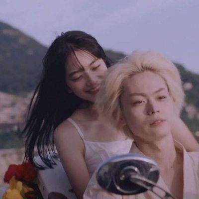 溺水小刀情侣头像