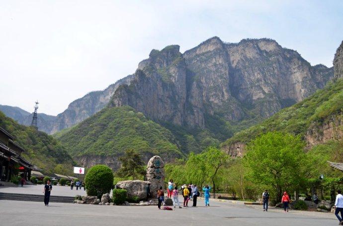 旅游在中原一焦作云台山4小寨沟广场