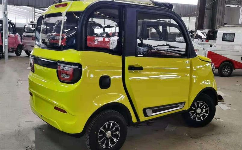 奥斯特四轮电动m6