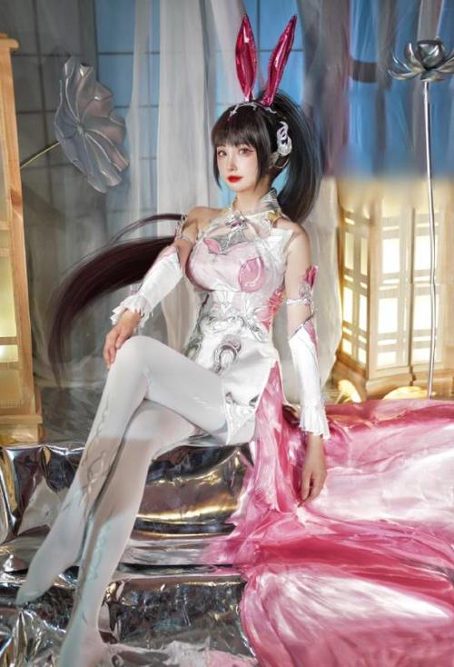 原创斗罗:小舞cos有多美?颜值超高,灵气十足,网友:我老婆好美