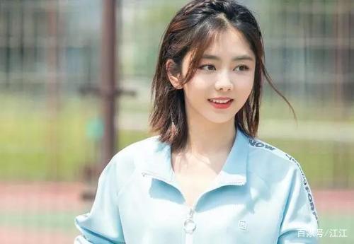 从耿耿到李尖尖,谭松韵的演技一直在线,娃娃脸演中学生毫不违和