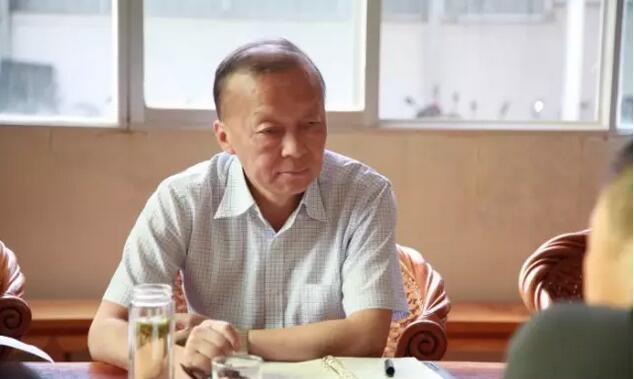 十九大安保期间:保山政法书记唐云泽深入昌宁调研工作