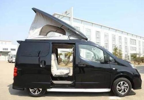 富士日产商务房车rv280超多功能