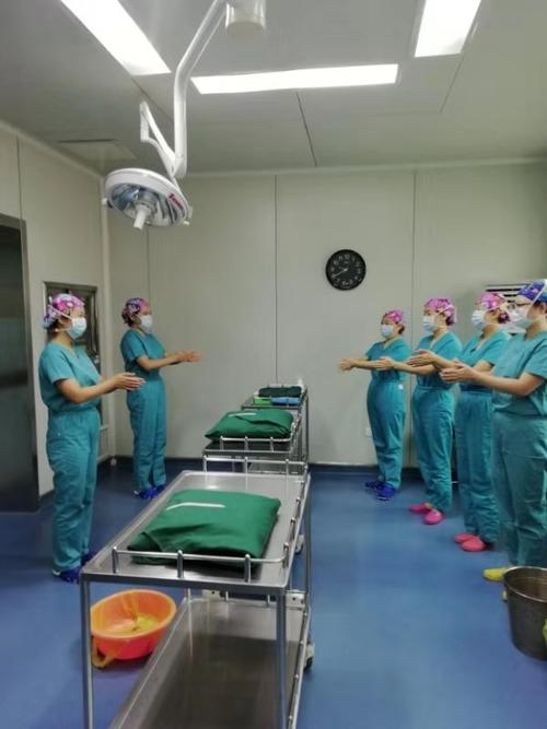 阳光灿烂的美篇——手术室专科护理培训