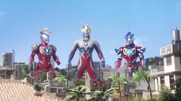 捷德奥特曼:两大债王的联合,赛罗的支援,被数据化的捷德奥特曼